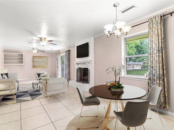 6930  Trailcrest Drive , Dallas Texas 75232