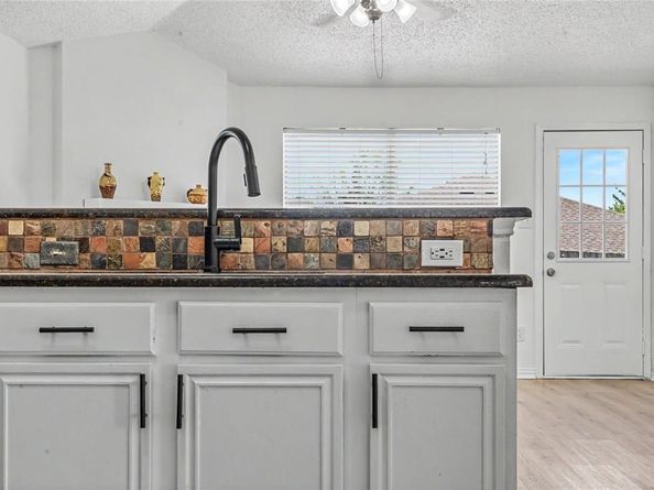 2374  Stagecoach Street , Fort Worth Texas 76133