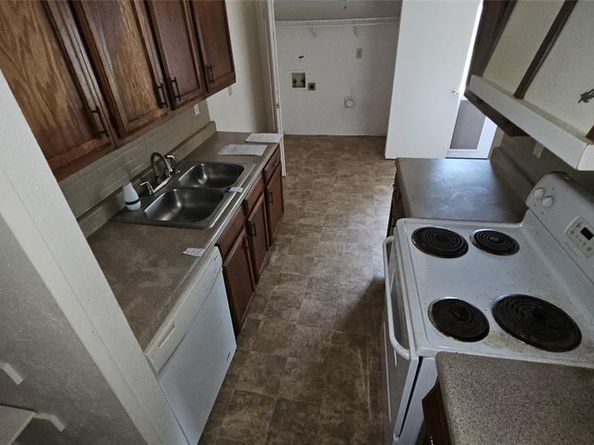 4005  Engleman Street , Fort Worth Texas 76137