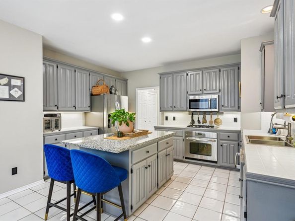 8722  Bayshore Lane , Rowlett Texas 75088