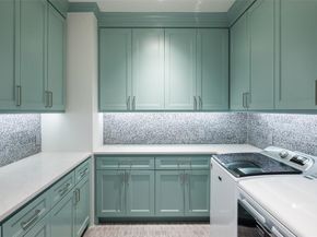 4505 S Versailles Avenue , Highland Park Texas 75205