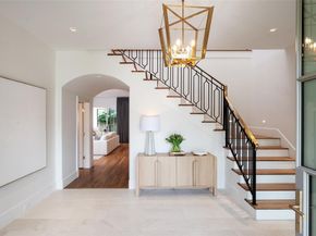 4505 S Versailles Avenue , Highland Park Texas 75205