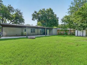 1120  Warden Street , Benbrook Texas 76126