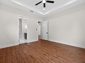 3711  Metropolitan Avenue , Dallas Texas 75210