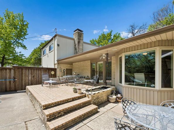 8160  San Cristobal Drive , Dallas Texas 75218