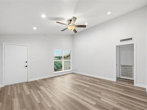 11400  Park Central Place  C, Dallas Texas 75230