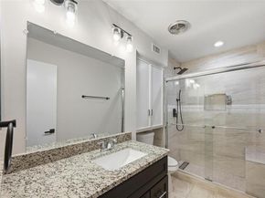 11400  Park Central Place  C, Dallas Texas 75230