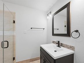 11400  Park Central Place  C, Dallas Texas 75230