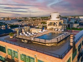 2220  Canton Street  101, Dallas Texas 75201