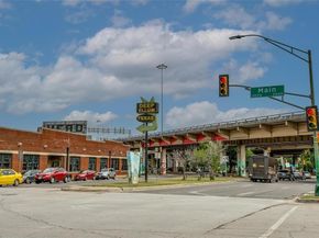 2220  Canton Street  101, Dallas Texas 75201