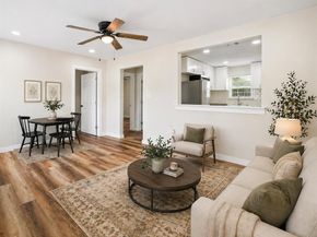 1455  Honor Drive , DeSoto Texas 75115