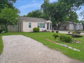1455  Honor Drive , DeSoto Texas 75115