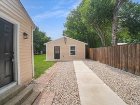 1455  Honor Drive , DeSoto Texas 75115