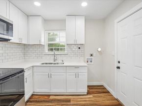 1455  Honor Drive , DeSoto Texas 75115
