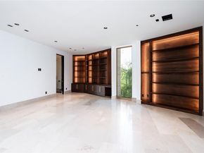 10920  Strait Lane , Dallas Texas 75229