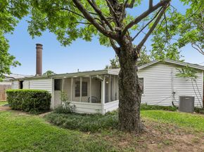 1810  Ridgewood Street , Irving Texas 75062