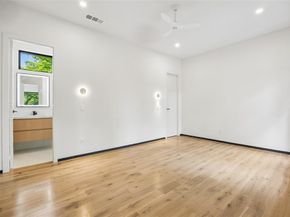 8915  San Benito Way , Dallas Texas 75218