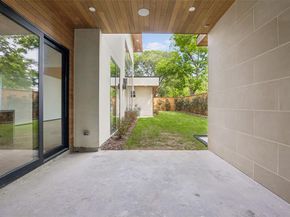 8915  San Benito Way , Dallas Texas 75218