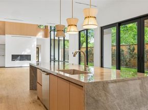 8915  San Benito Way , Dallas Texas 75218