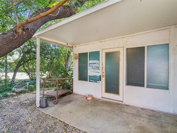5313  Fossil Drive , Haltom City Texas 76117