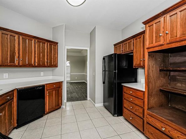 2206  Reading Road , Arlington Texas 76011