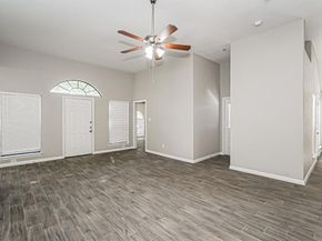 2206  Reading Road , Arlington Texas 76011