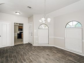 2206  Reading Road , Arlington Texas 76011