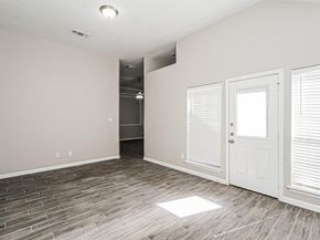 2206  Reading Road , Arlington Texas 76011