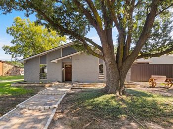 4006  Mayflower Drive 