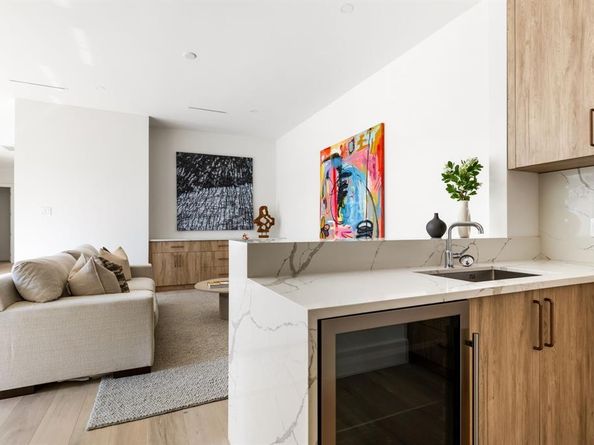 5706  Stanford Avenue , Dallas Texas 75209