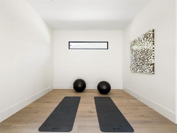 5706  Stanford Avenue , Dallas Texas 75209