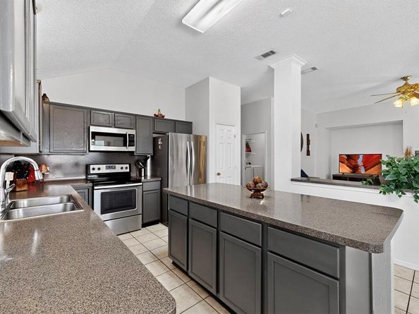 2919  Beau Drive , Mesquite Texas 75181