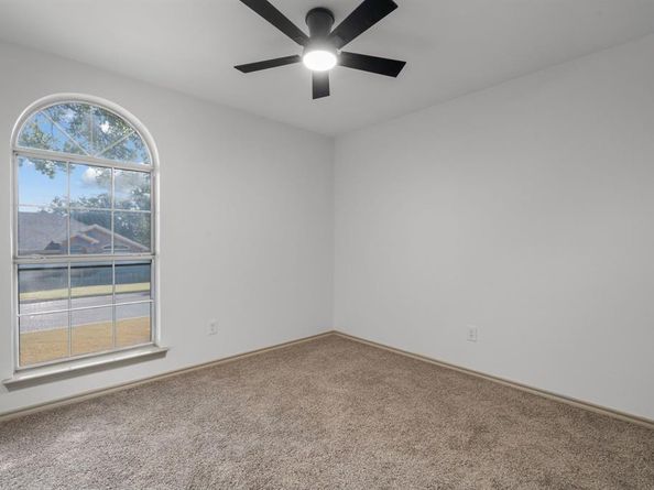 406  Fall Cedar Drive , Fort Worth Texas 76108