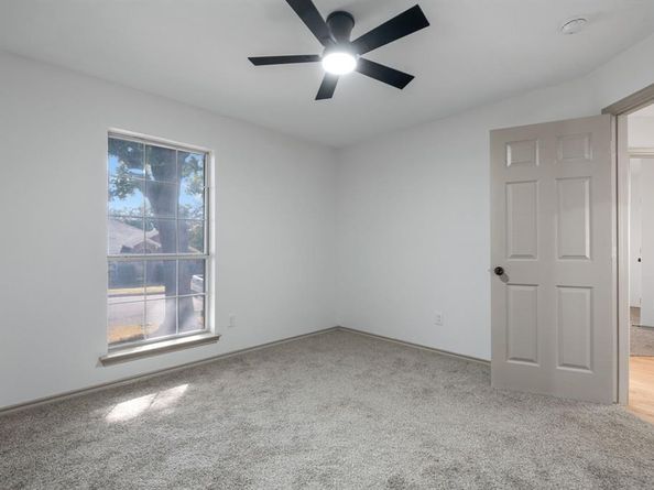 406  Fall Cedar Drive , Fort Worth Texas 76108