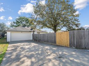 406  Fall Cedar Drive , Fort Worth Texas 76108