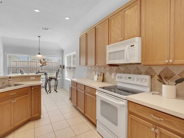 2609  Cowboy Trail , Little Elm Texas 75068