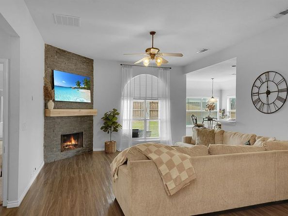 2609  Cowboy Trail , Little Elm Texas 75068