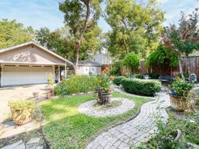 4807  Sycamore Street , Dallas Texas 75204