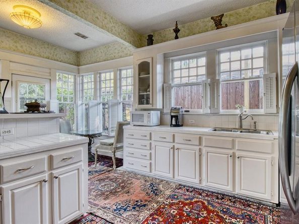 4807  Sycamore Street , Dallas Texas 75204