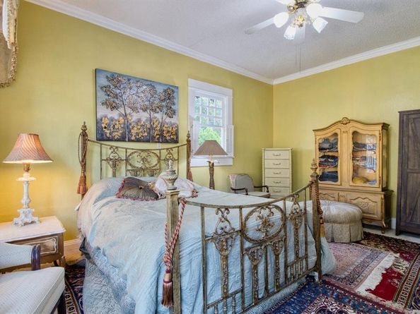 4807  Sycamore Street , Dallas Texas 75204