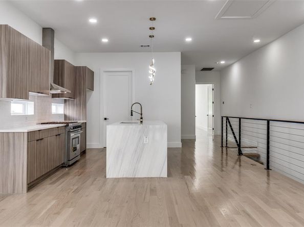 1521 N Haskell Avenue , Dallas Texas 75204