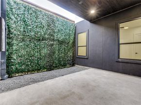 1521 N Haskell Avenue , Dallas Texas 75204