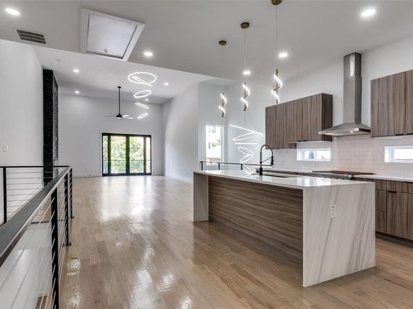 1521 N Haskell Avenue , Dallas Texas 75204