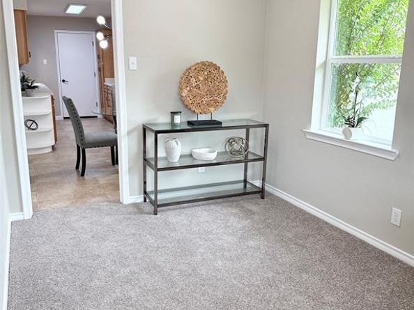 1813  Bardfield Avenue , Garland Texas 75041