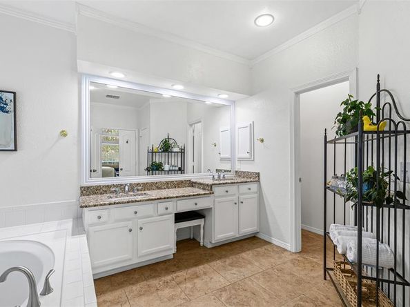 3006  Cottonwood Court , Rowlett Texas 75088