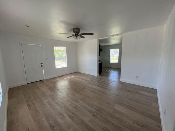 3826  Wilder Street , Dallas Texas 75215