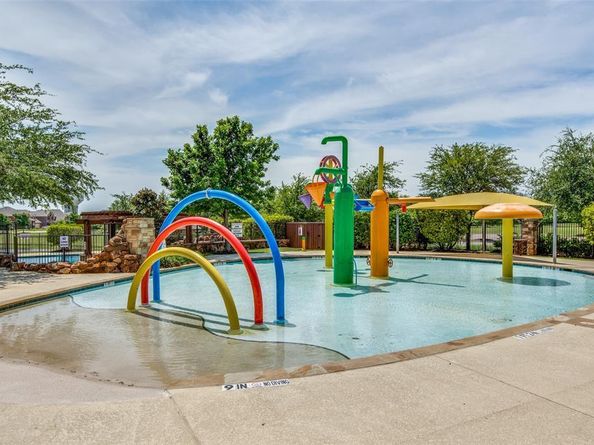 10109  Petrified Tree Lane , McKinney Texas 75072