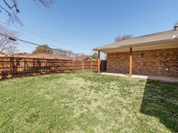 4307  Blackheath Road , Dallas Texas 75227