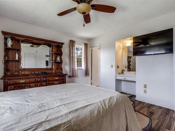 3726  Ridgeoak Way , Farmers Branch Texas 75244