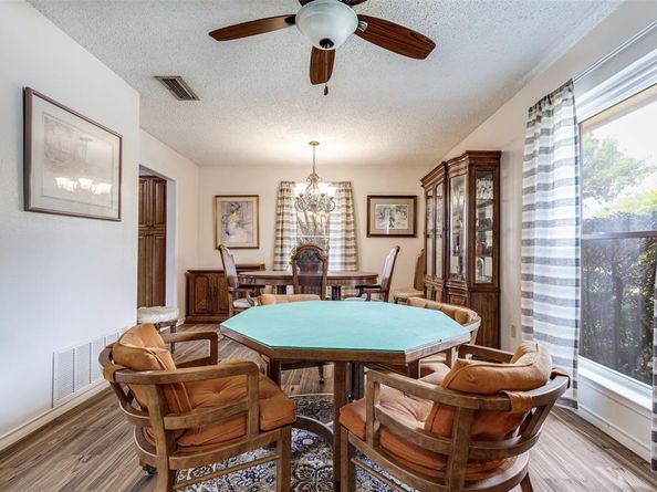 3726  Ridgeoak Way , Farmers Branch Texas 75244